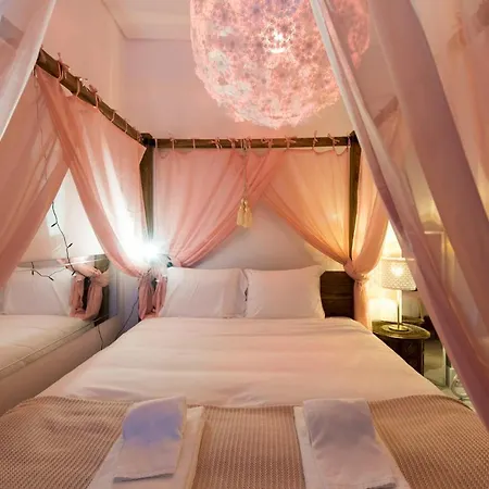 Lovelystay - Sundari Studio *